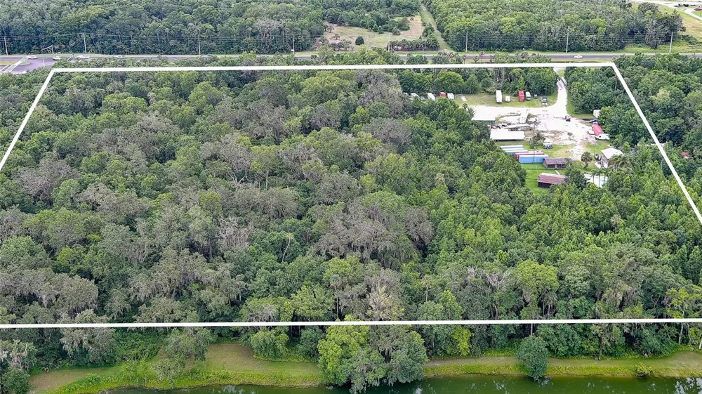 3145 W INDIAN RIVER BOULEVARD Edgewater, FL 32132