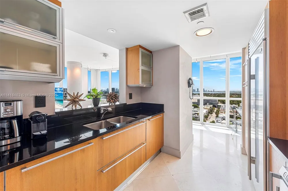 101 20th St #2102 Miami Beach, FL 33139
