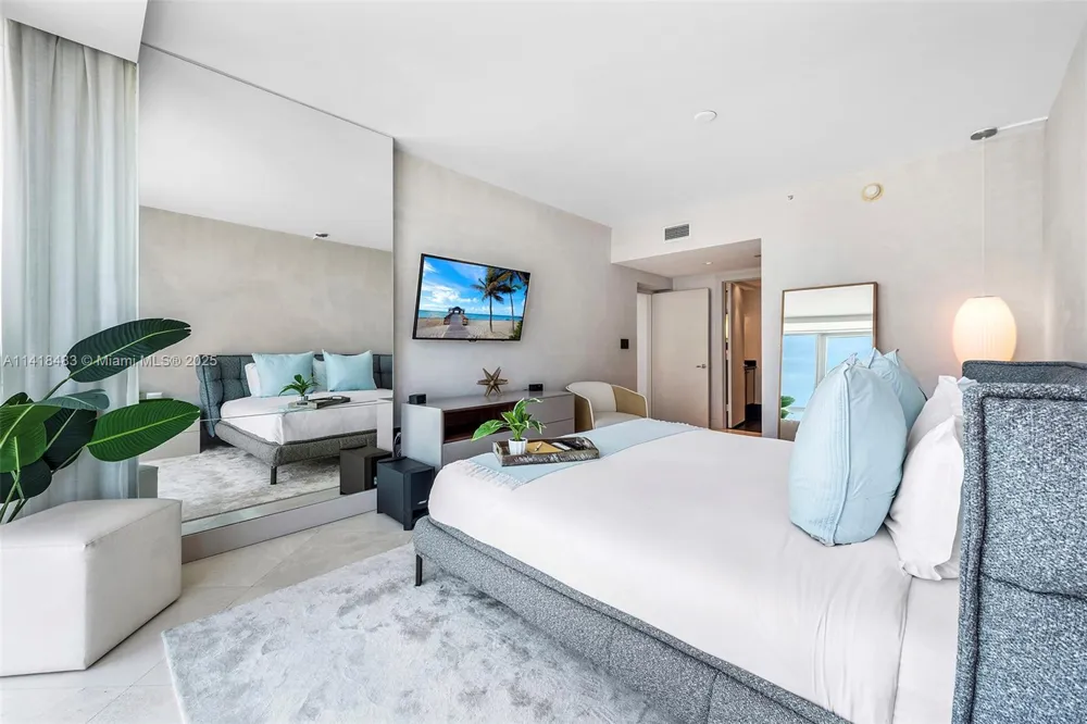 101 20th St #2102 Miami Beach, FL 33139