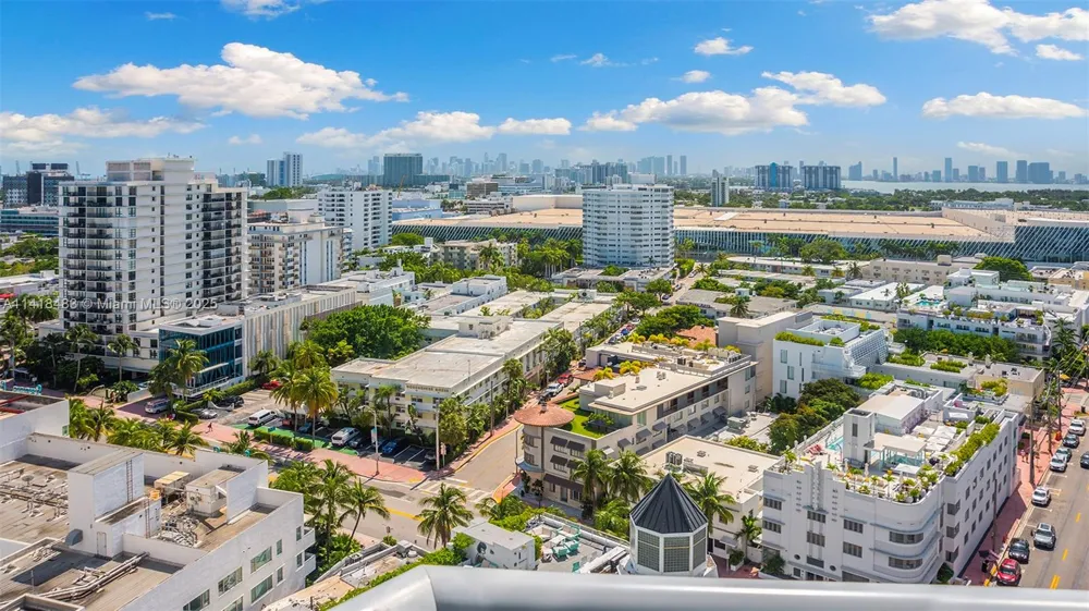 101 20th St #2102 Miami Beach, FL 33139