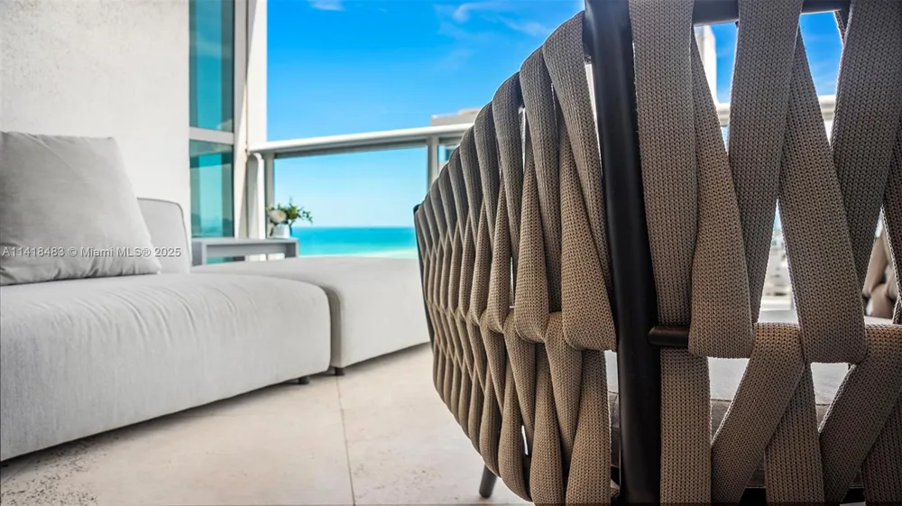 101 20th St #2102 Miami Beach, FL 33139