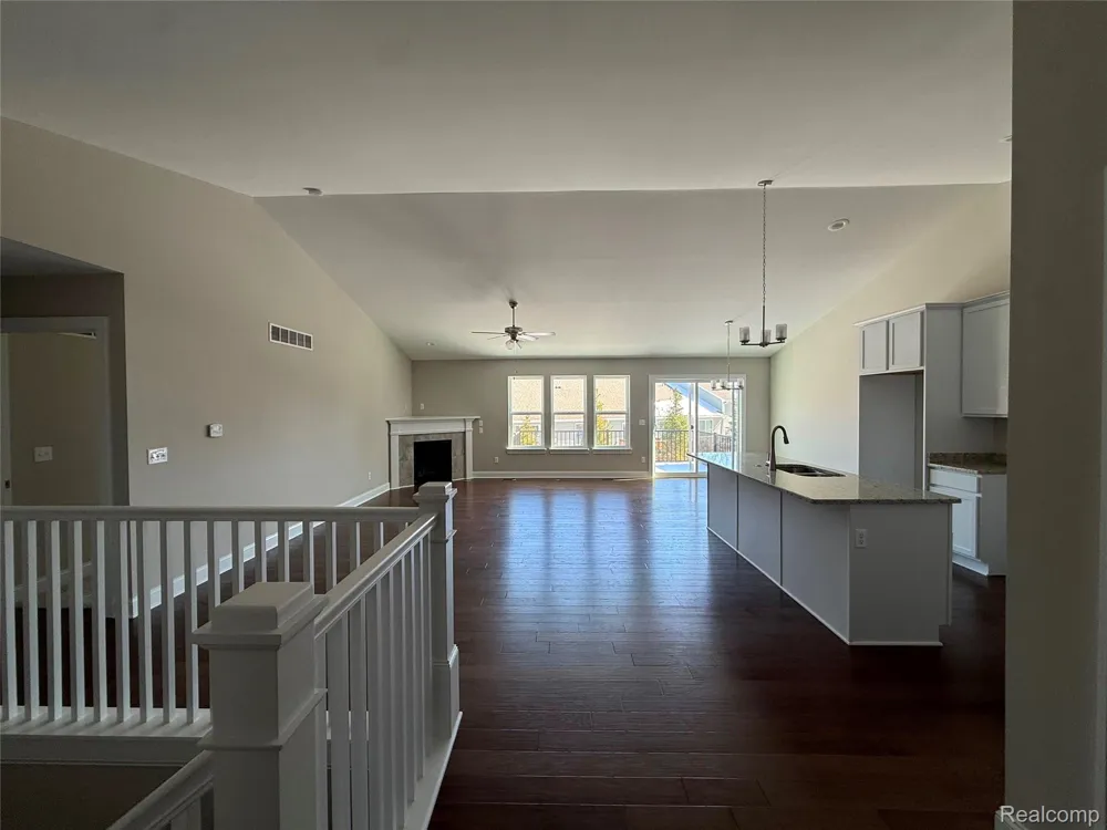 1025 CAMELLIA CIRCLE #41 Marion Township, MI 48843