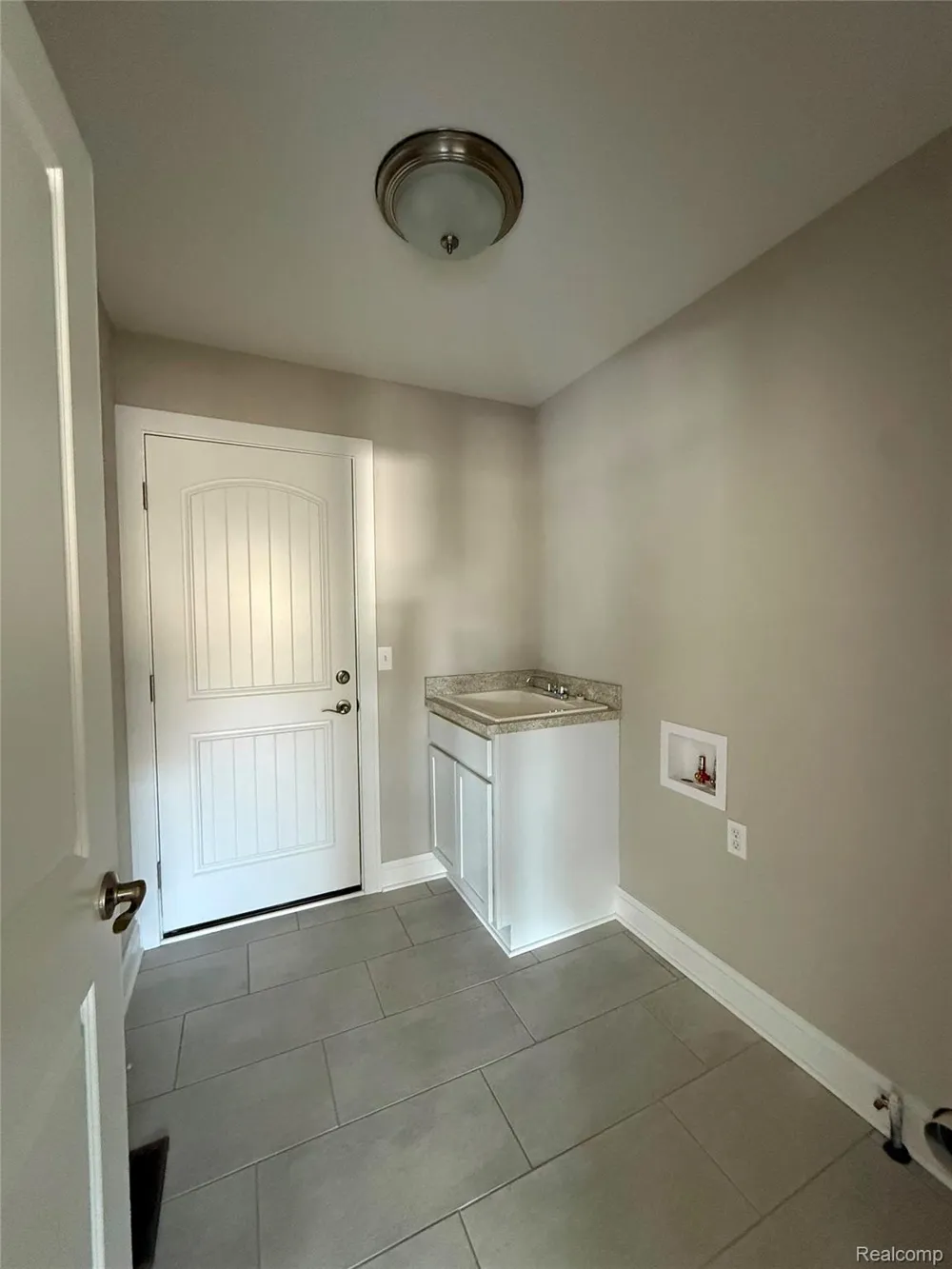 1025 CAMELLIA CIRCLE #41 Marion Township, MI 48843