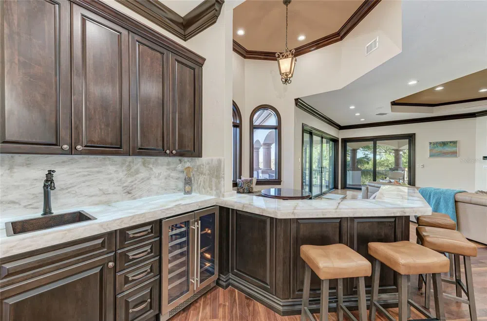 14 WASHINGTON DRIVE Sarasota, FL 34236