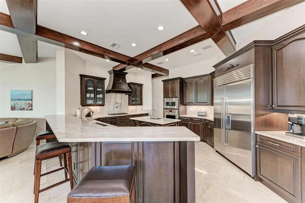 14 WASHINGTON DRIVE Sarasota, FL 34236