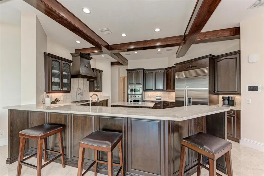 14 WASHINGTON DRIVE Sarasota, FL 34236