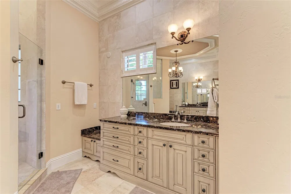 14 WASHINGTON DRIVE Sarasota, FL 34236