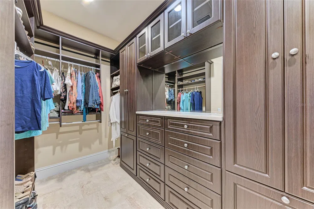 14 WASHINGTON DRIVE Sarasota, FL 34236
