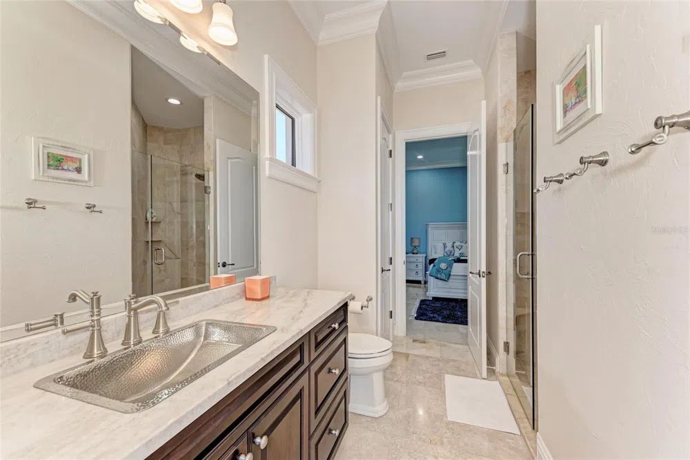 14 WASHINGTON DRIVE Sarasota, FL 34236