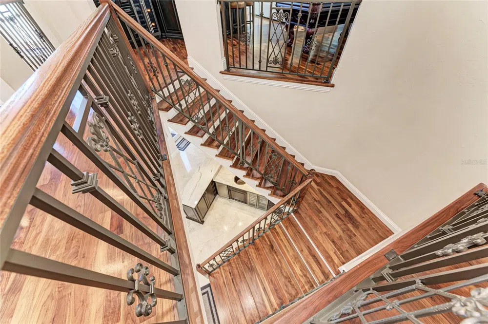 14 WASHINGTON DRIVE Sarasota, FL 34236