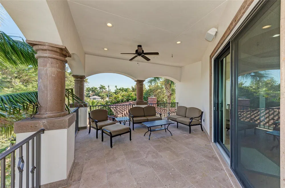 14 WASHINGTON DRIVE Sarasota, FL 34236