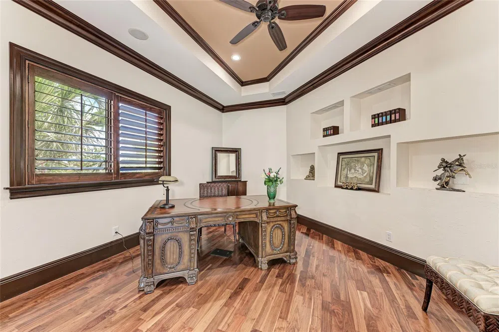 14 WASHINGTON DRIVE Sarasota, FL 34236