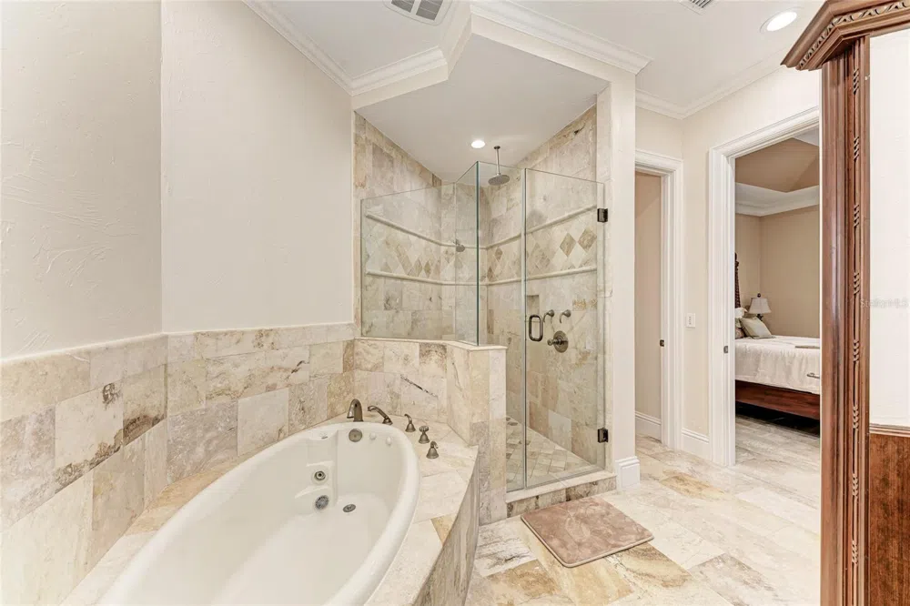 14 WASHINGTON DRIVE Sarasota, FL 34236