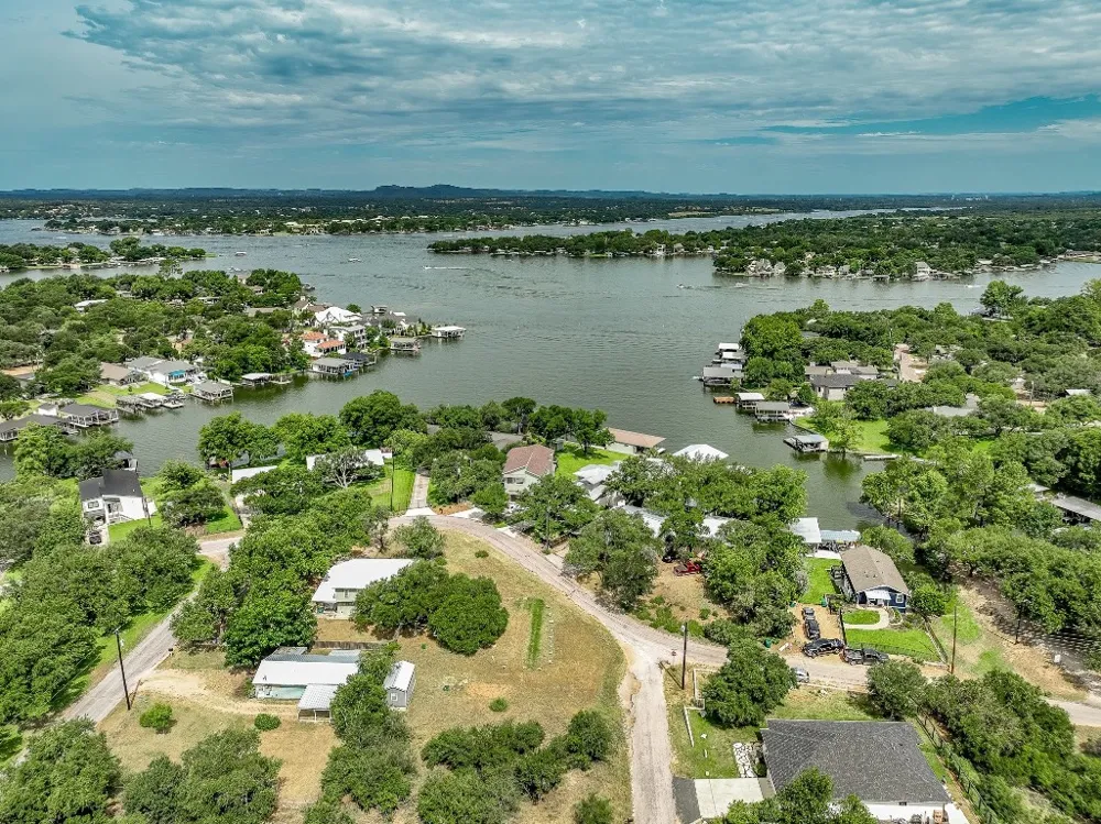 E Castlelakes Drive Granite Shoals, TX 78654