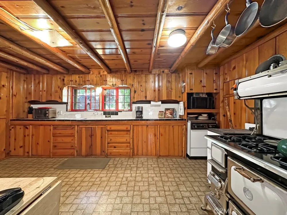 211 Main Street Sierra City, CA 96125