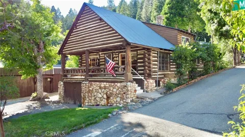 211 Main Street