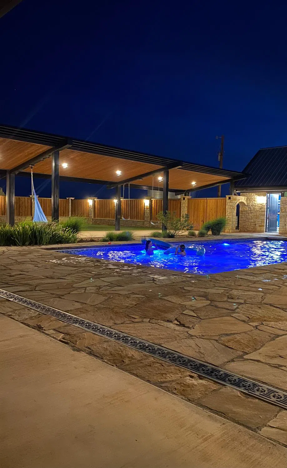 1635 County Road 135 Hale Center, TX 79041
