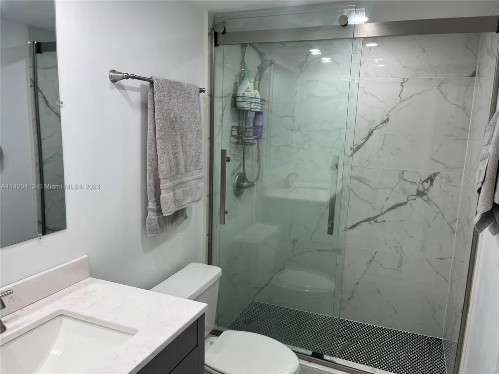 2030 S Ocean Dr #1602 Hallandale Beach, FL 33009
