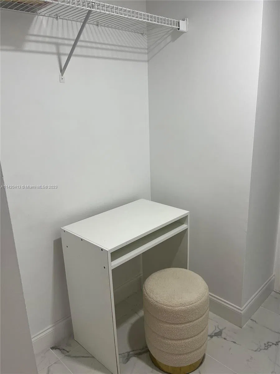 2030 S Ocean Dr #1602 Hallandale Beach, FL 33009