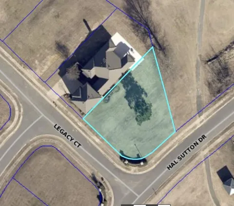 2 Legacy Court