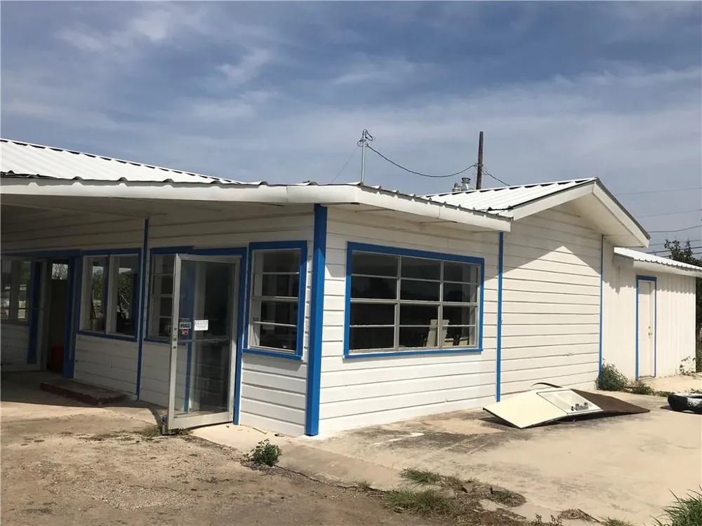7500 Hwy 67-84 Bangs, TX 76823