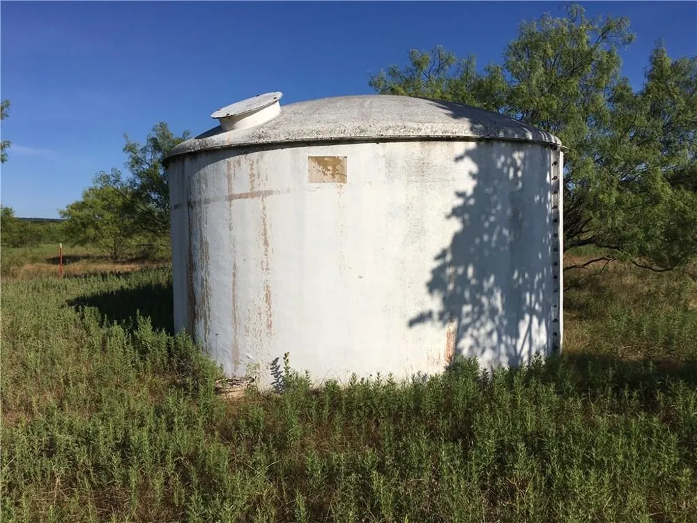 1450 CR 165 Sidney, TX 76474