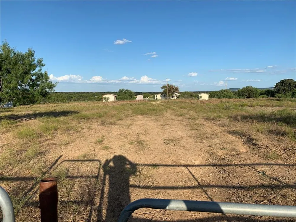 1450 CR 165 Sidney, TX 76474