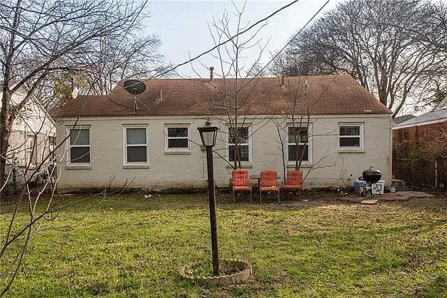 2800 W Bewick Street Fort Worth, TX 76109