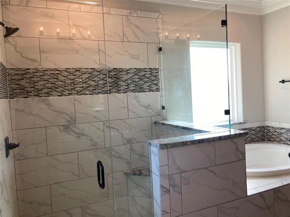 7081 Veal Station Weatherford, TX 76085