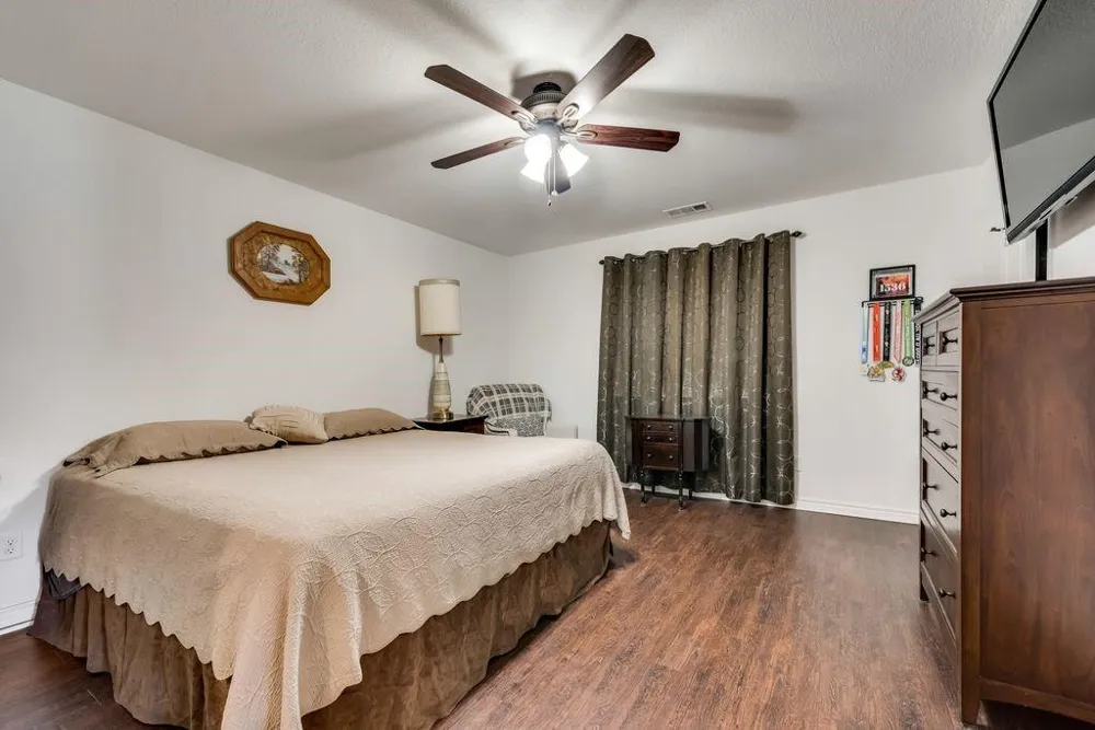 8302 Chesham Drive Rowlett, TX 75088