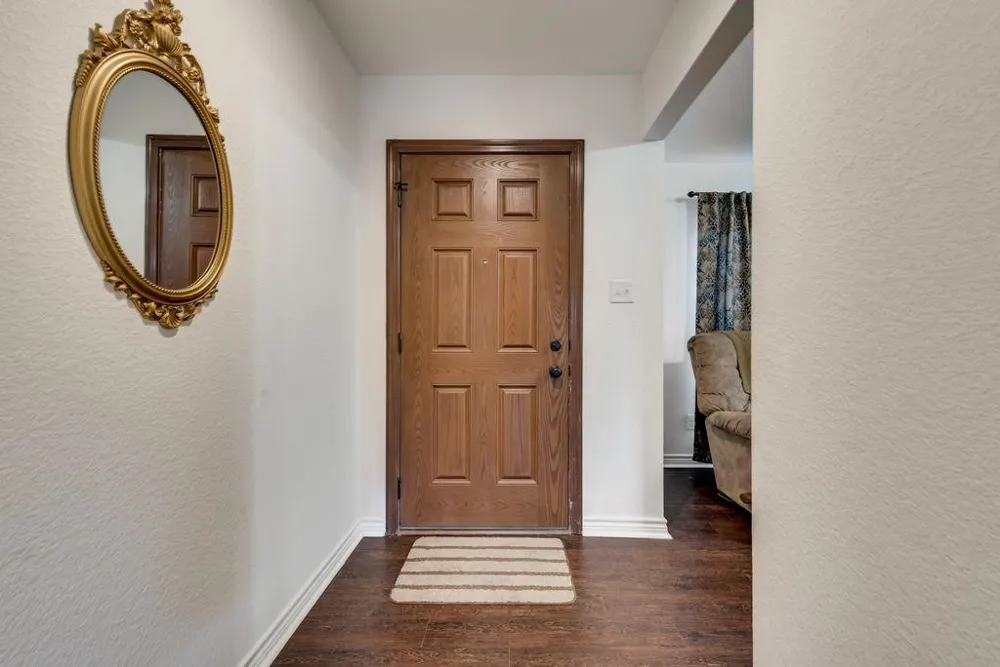 8302 Chesham Drive Rowlett, TX 75088