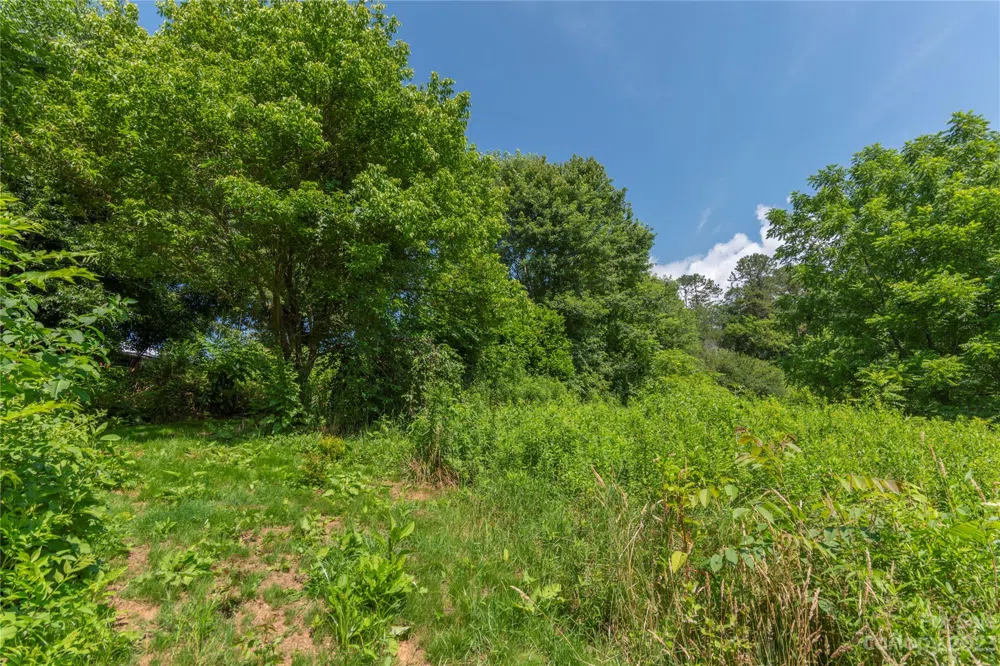 492, 518 and 524 Scruggs Circle Canton, NC 28716