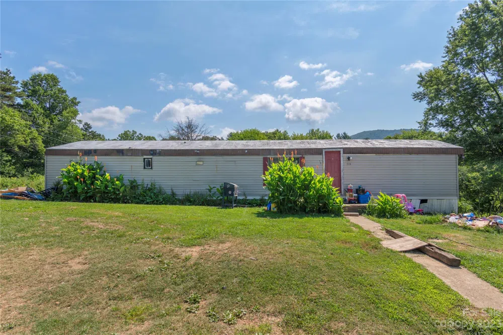 492, 518 and 524 Scruggs Circle Canton, NC 28716