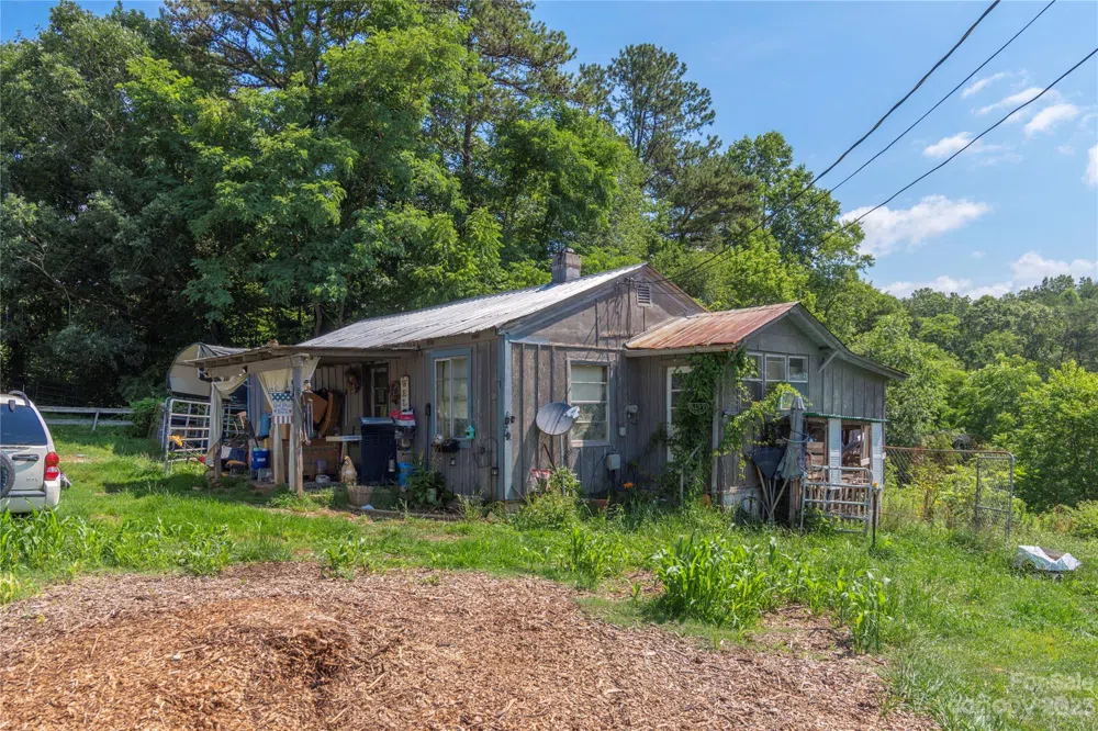 492, 518 and 524 Scruggs Circle Canton, NC 28716