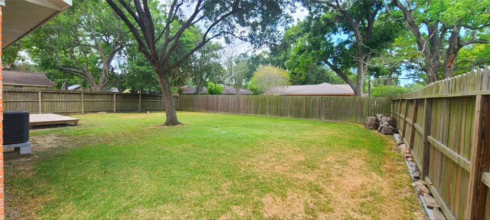 302 Tiegs Street League City, TX 77573