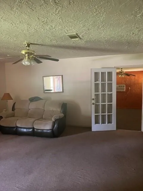 1512 North 9th Street Conroe, TX 77301
