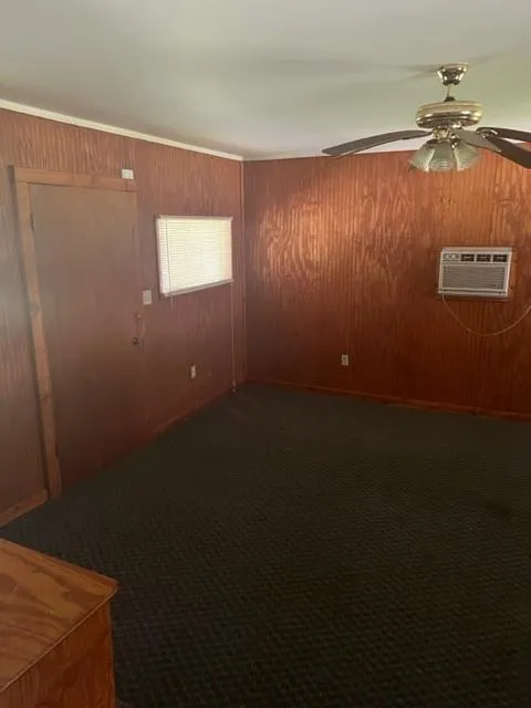 1512 North 9th Street Conroe, TX 77301