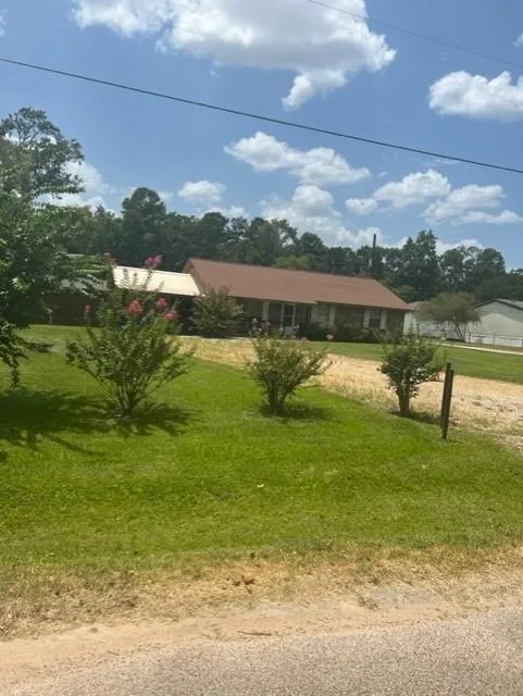 1512 North 9th Street Conroe, TX 77301