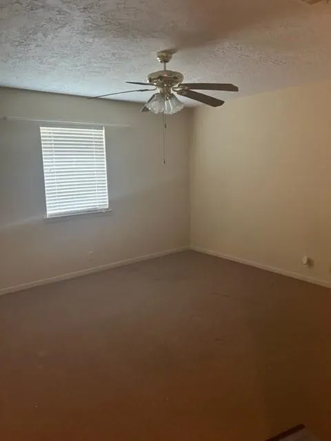 1512 North 9th Street Conroe, TX 77301