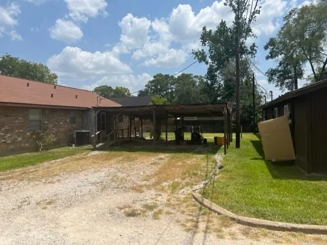 1512 North 9th Street Conroe, TX 77301