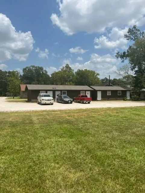1512 North 9th Street Conroe, TX 77301