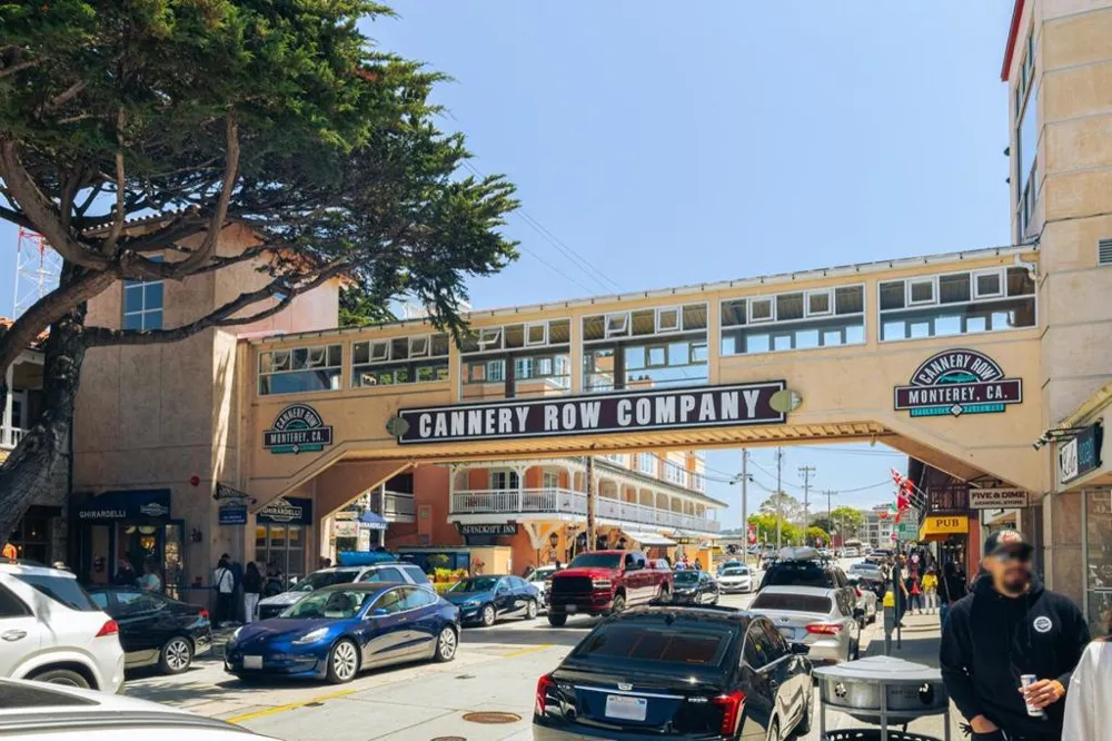 621 Mcclellan Avenue #Studio Monterey, CA 93940