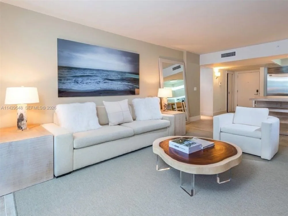 102 24th St #1006 Miami Beach, FL 33139
