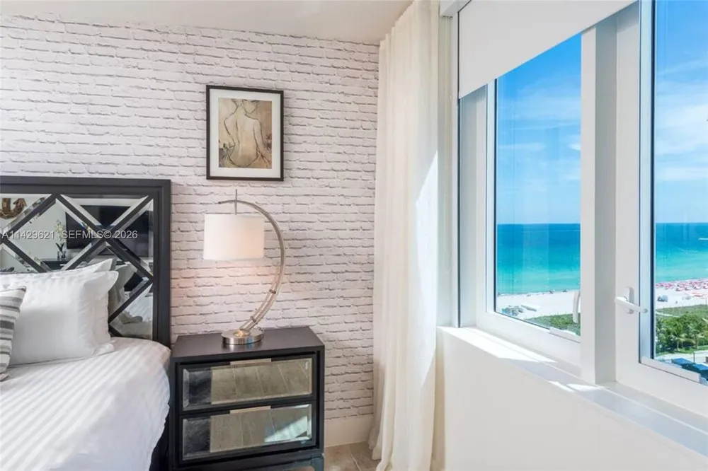 102 24th St #1108 Miami Beach, FL 33139
