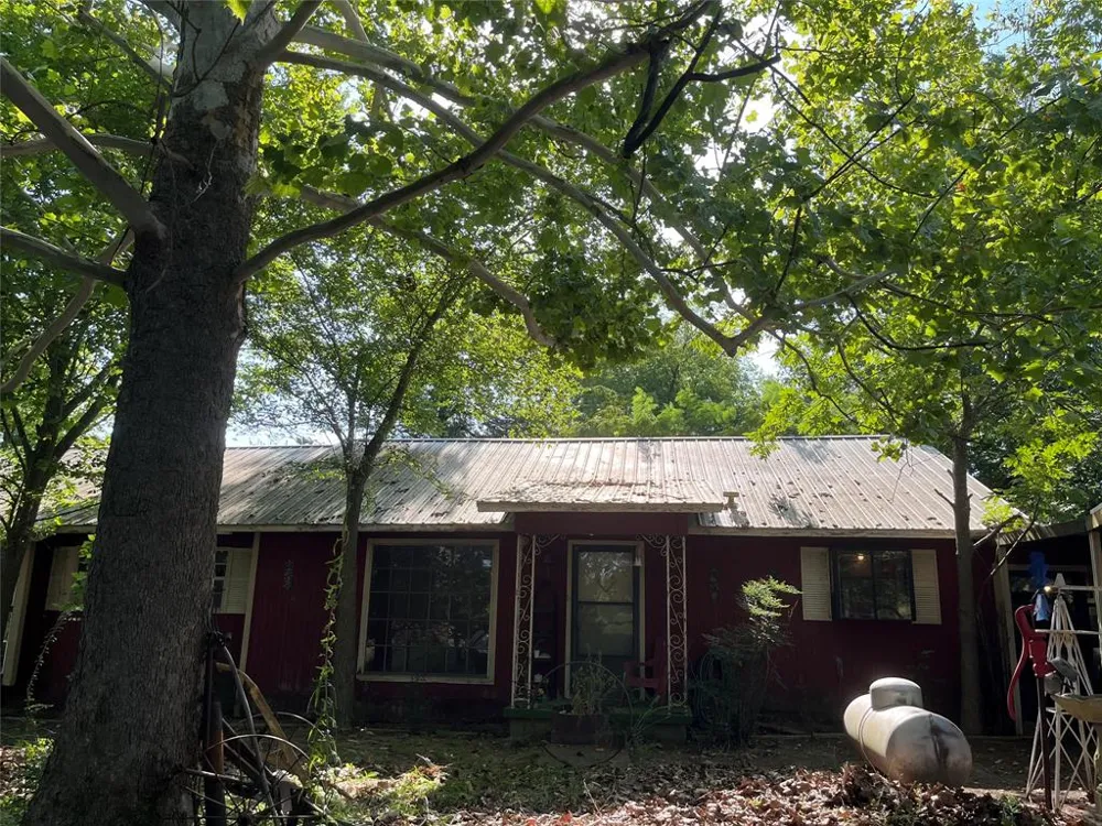 7687 Fm 17 Grand Saline, TX 75140