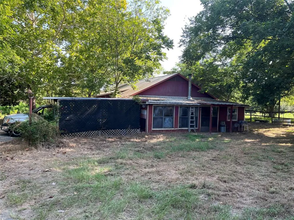 7687 Fm 17 Grand Saline, TX 75140