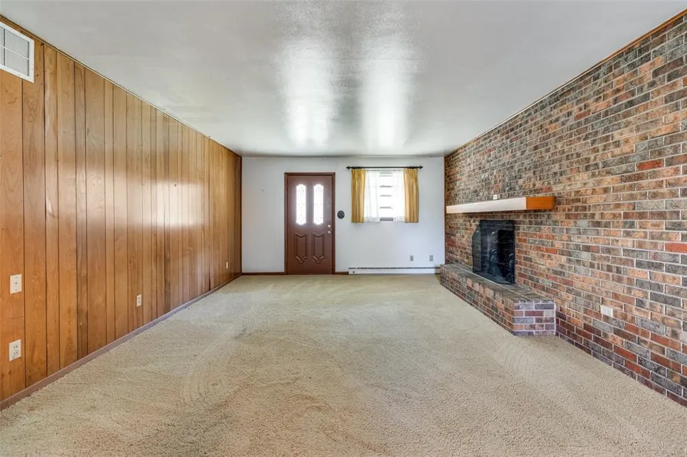 2102 County Road 2610 Bonham, TX 75418