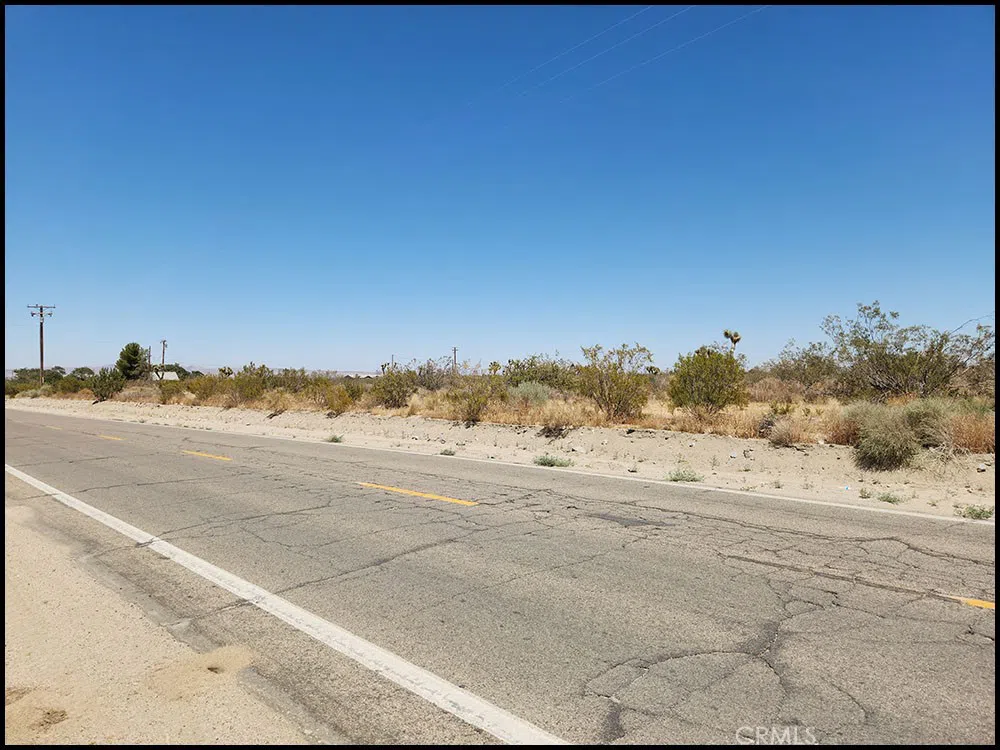 Oasis Road Pinon Hills, CA 92372