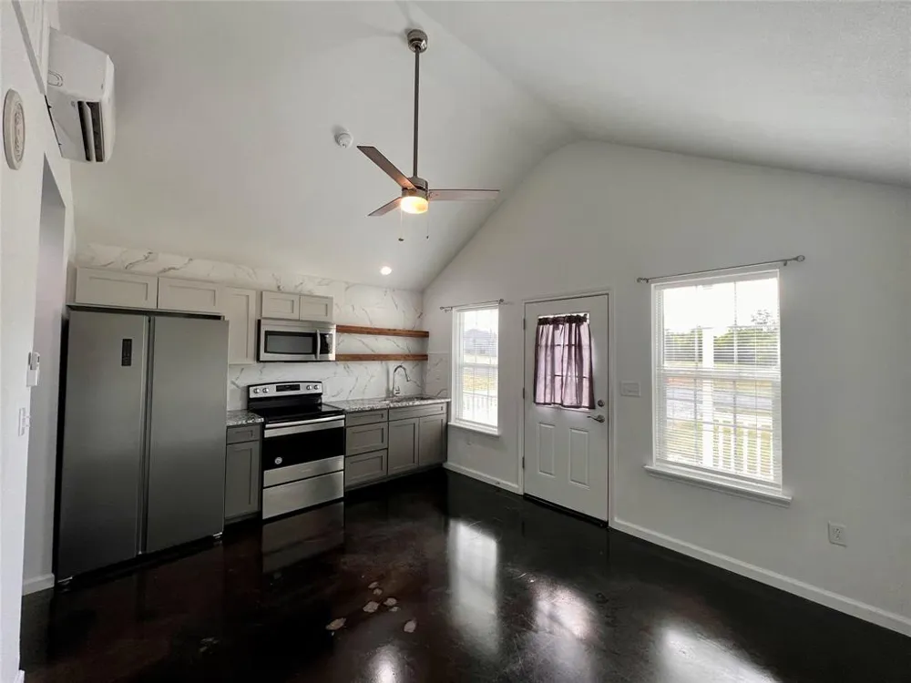 509 Ussery Street Bowie, TX 76230