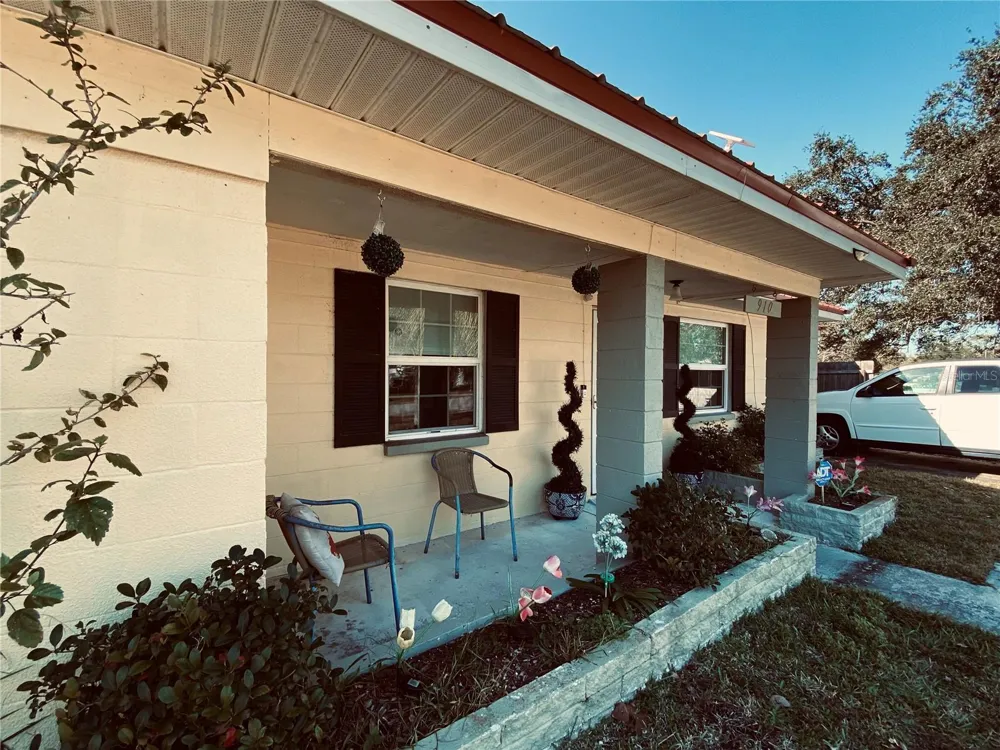 910 LAKE AVENUE Edgewater, FL 32132